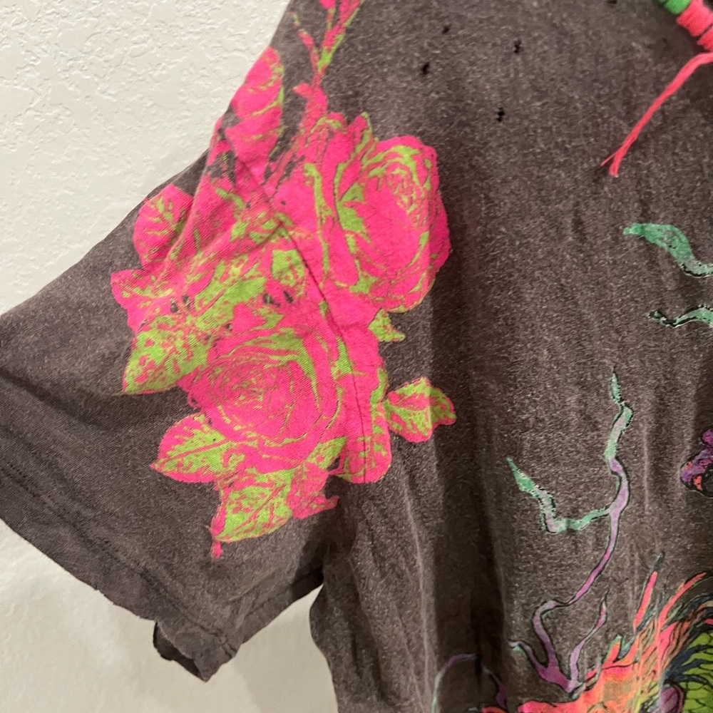 Magnolia Pearl Dragon Tee - Brown with Pink and Green ((item 15.13) - Picture 3 of 9
